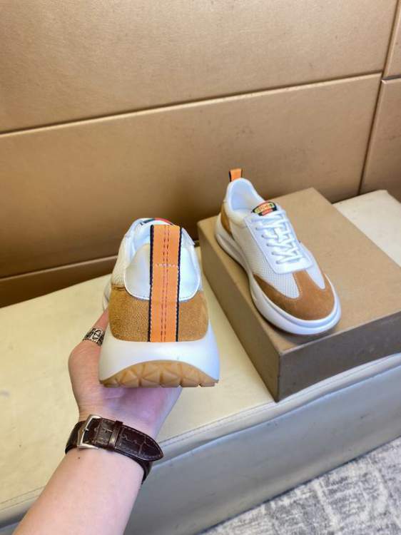Picture of Gucci Shoes _SKUGuccisz38-44mnf30810337